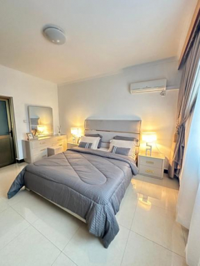 Appartement moderne et spacieux by MC MougServices
